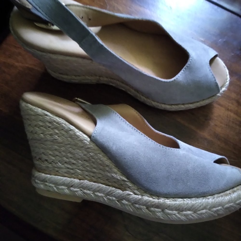 Grey suede espadrille - Picture 3 of 3